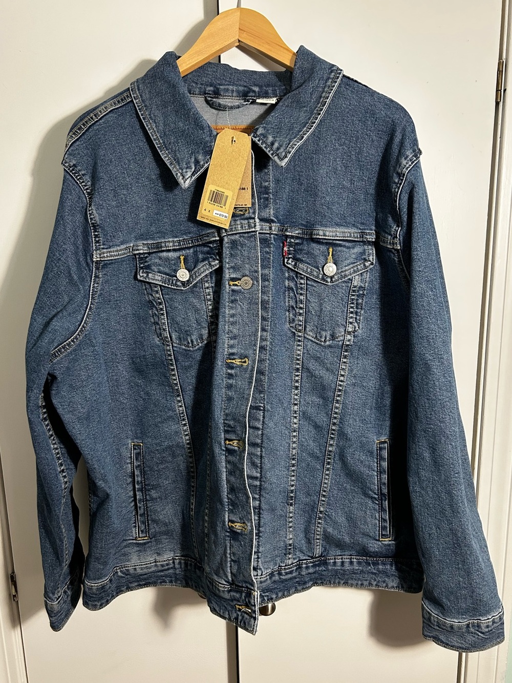 BNWT Levi's Denim Jacket 4X